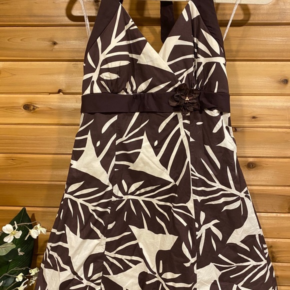 Halter Floral Print Party Dress Size Medium - Picture 8 of 8